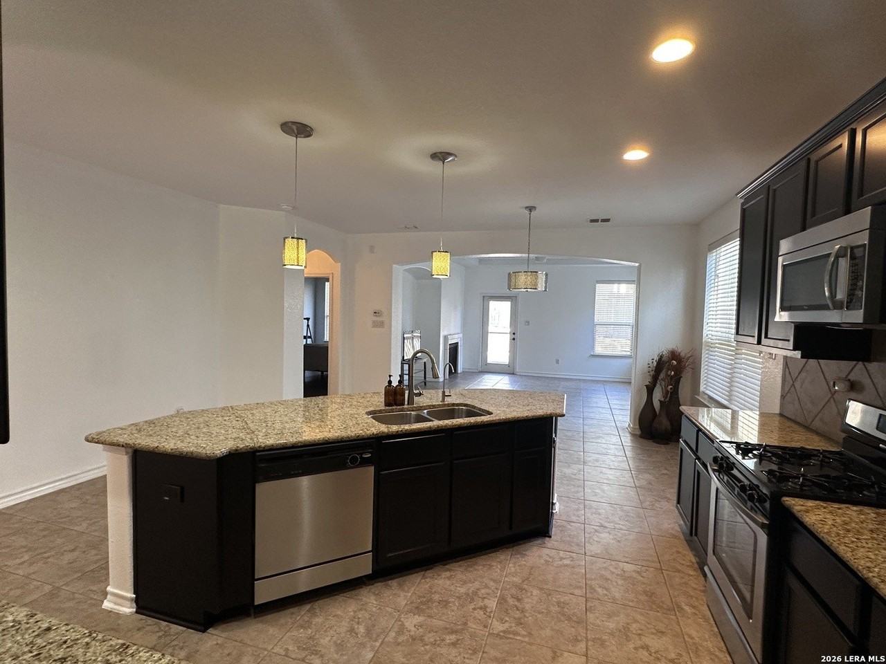 18030 Camino Del Mar - Photo 6 of 33