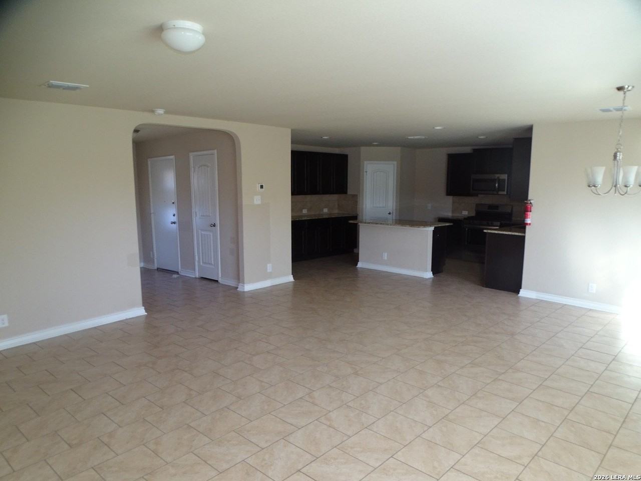 2634 Willow Pond - Photo 6 of 34