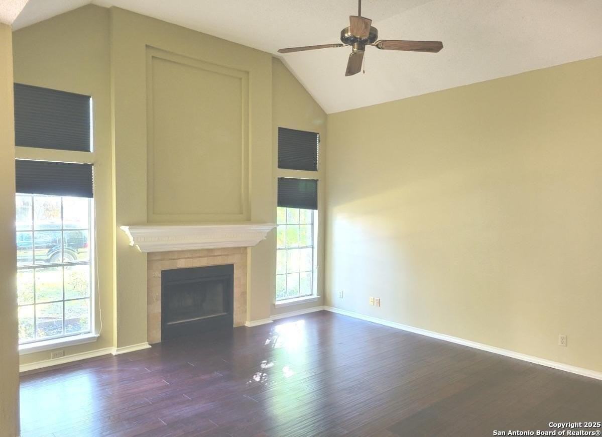 5955 Heatherview - Photo 3 of 26