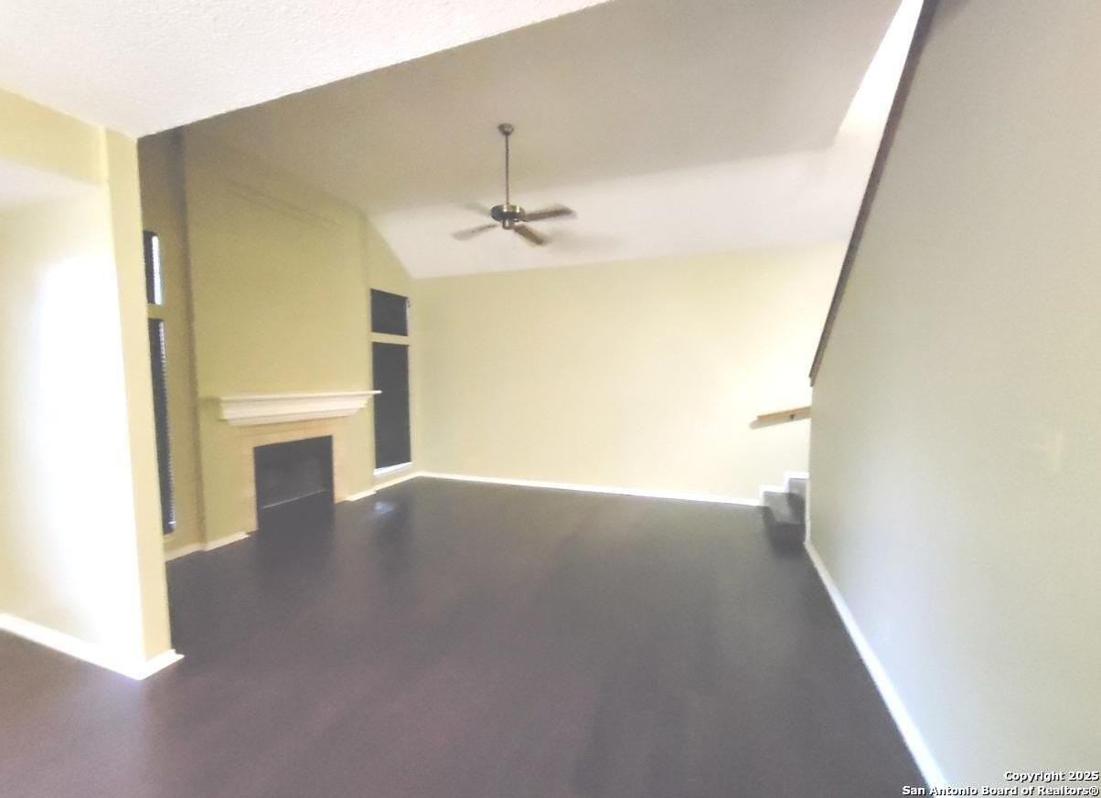 5955 Heatherview - Photo 4 of 26