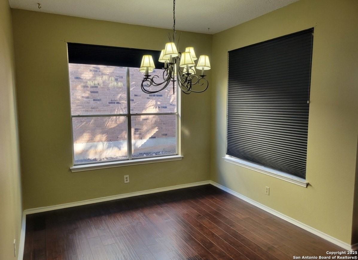 5955 Heatherview - Photo 6 of 26