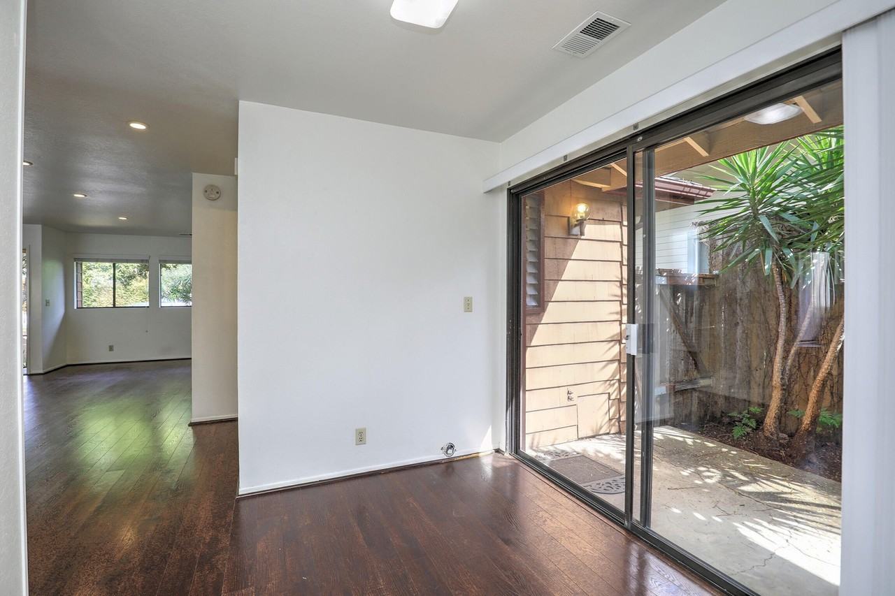 1815 Bath St Apt 1 #1 - Photo 4 of 20