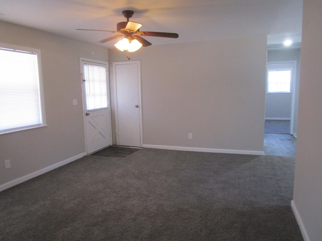 Country Ln - Photo 4 of 20