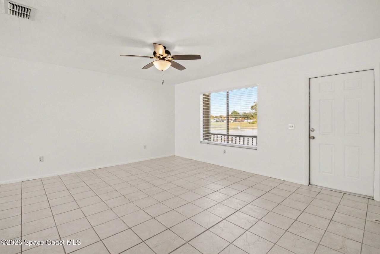 1230 Port Malabar Blvd Ne - Photo 3 of 15