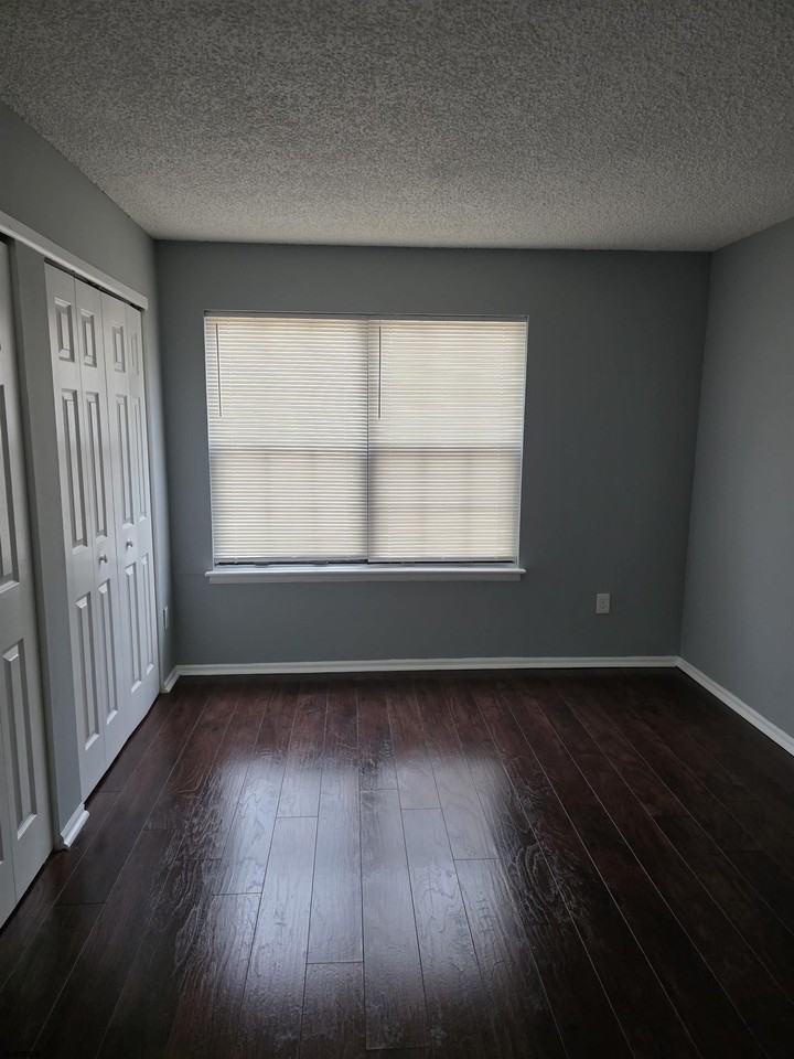 41 Federal Ct - Photo 7 of 15