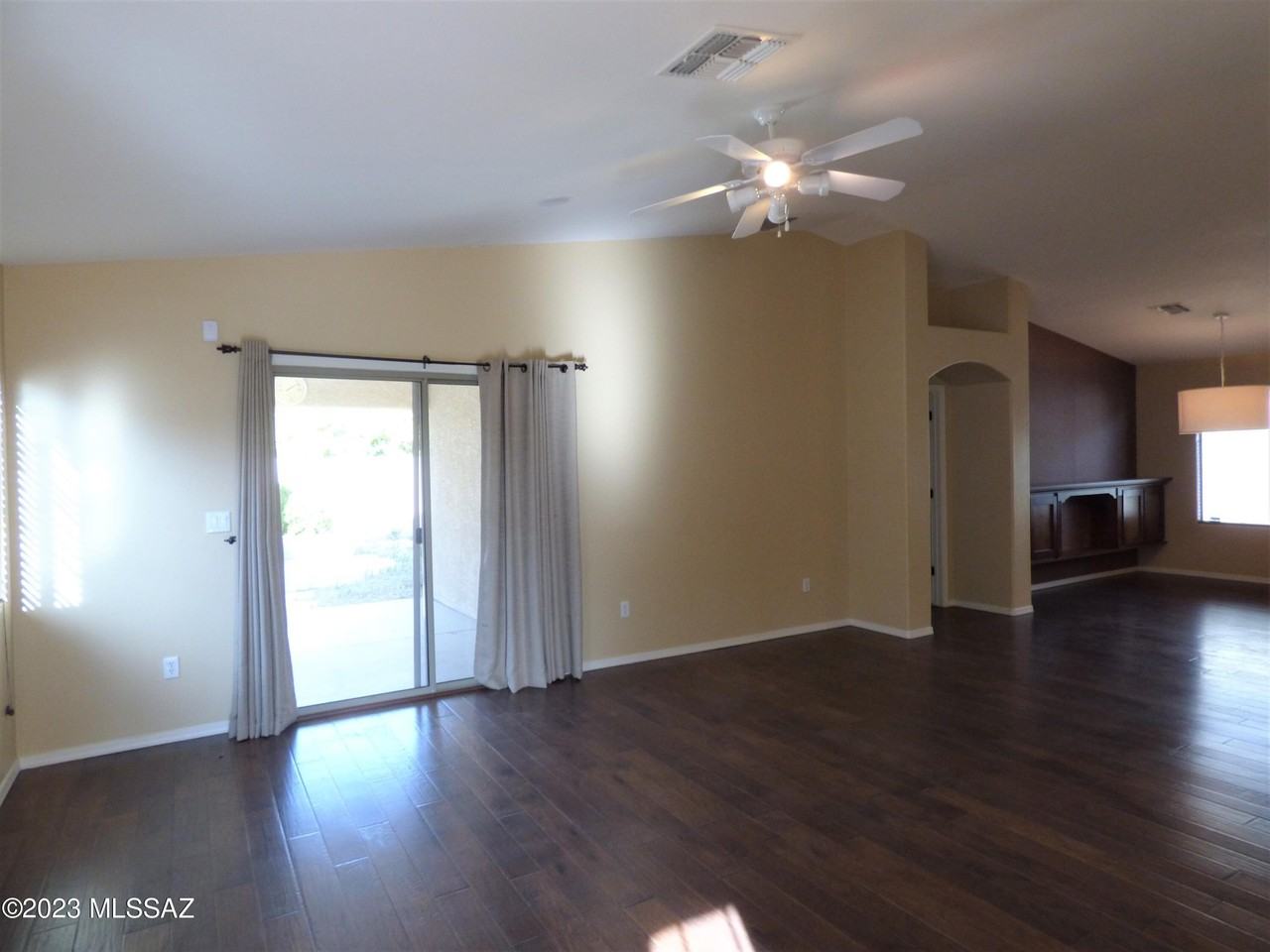 12416 N Floating Feather Ln - Photo 2 of 23