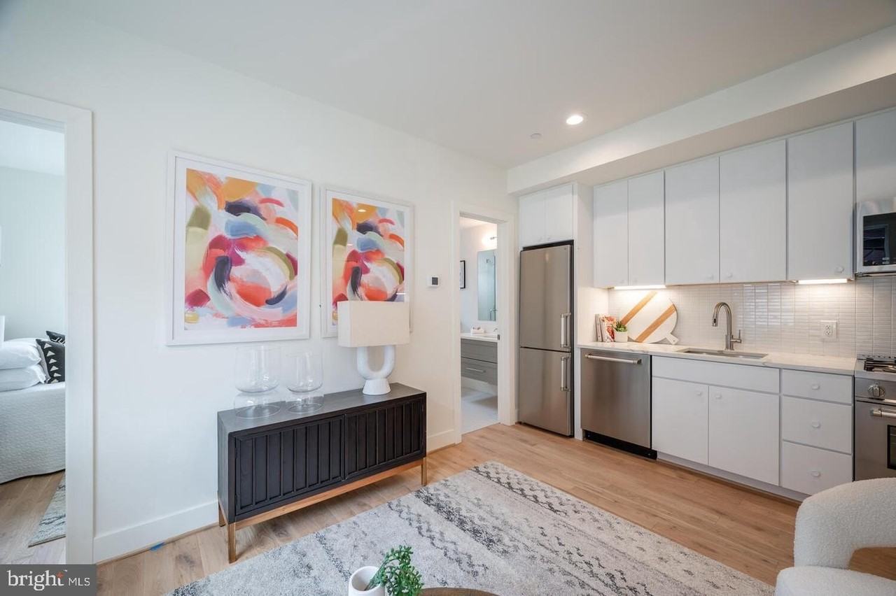 1775 Swann St Nw Unit 102 #102 - Photo 4 of 10