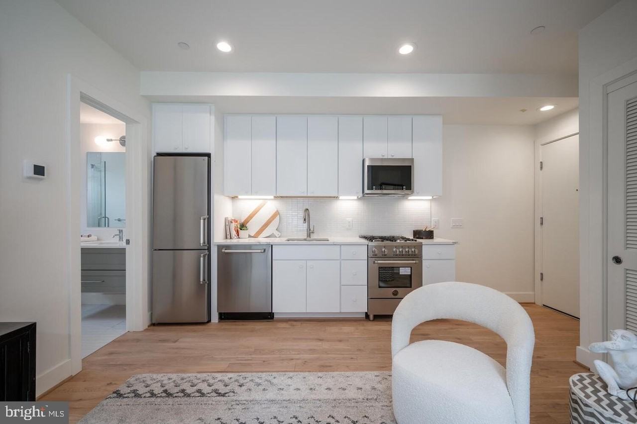 1775 Swann St Nw Unit 102 #102 - Photo 5 of 10