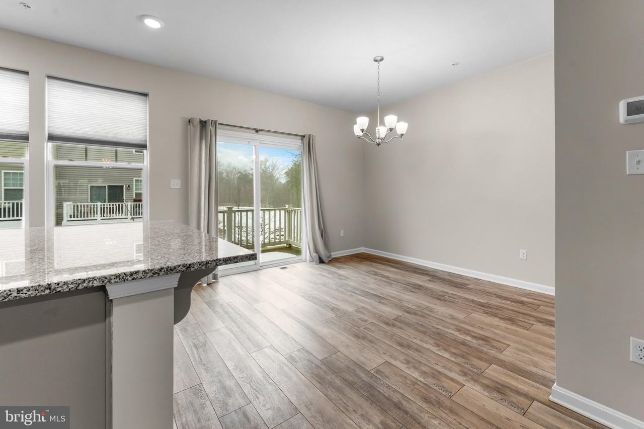 2271 Kelston Pl - Photo 7 of 33