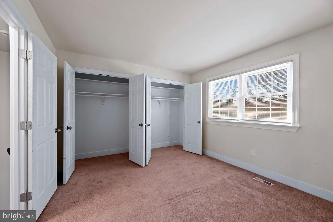 129 Merryman Ct - Photo 7 of 16