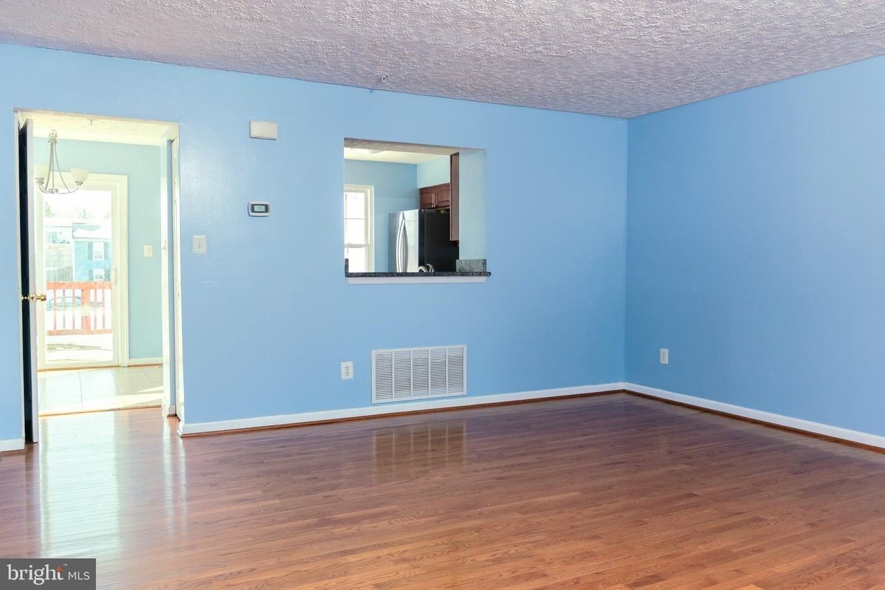 2323 Bluegrass Heights Ct - Photo 6 of 14