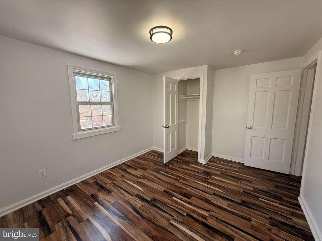 9722 51st Ave - Photo 6 of 17