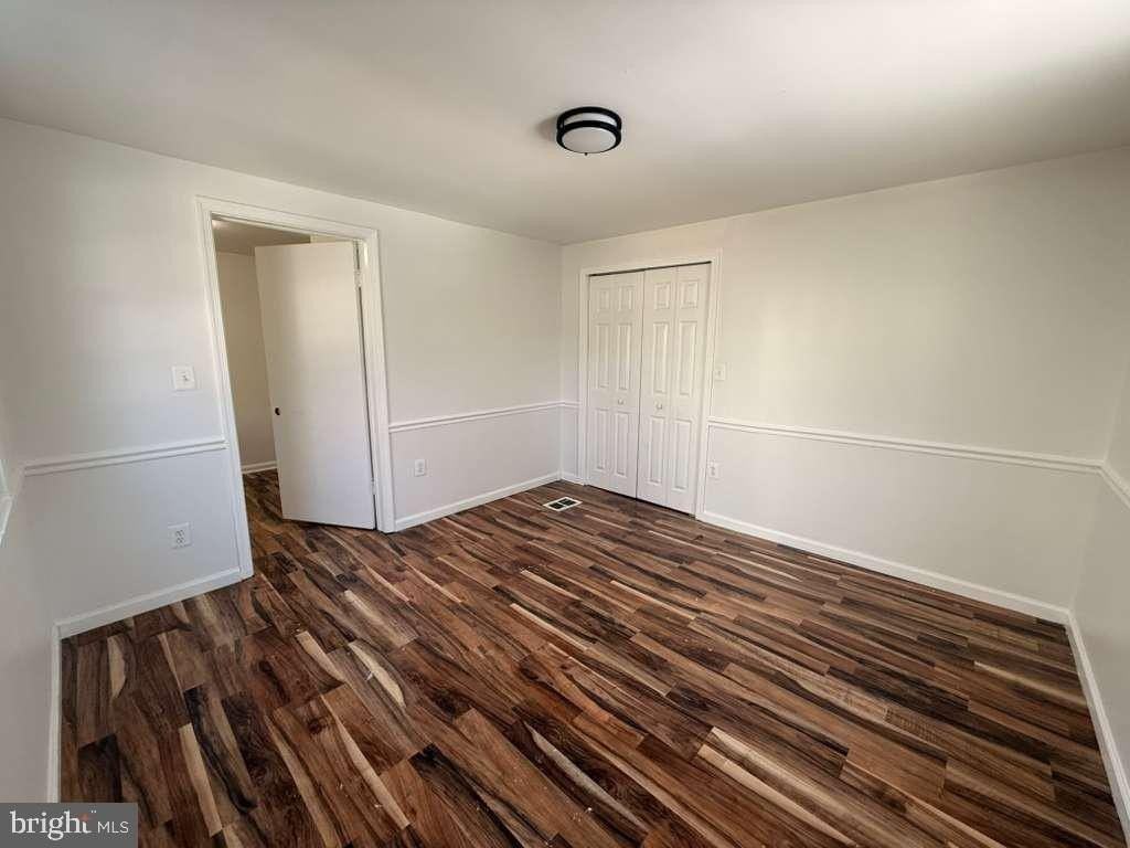 9722 51st Ave - Photo 7 of 17