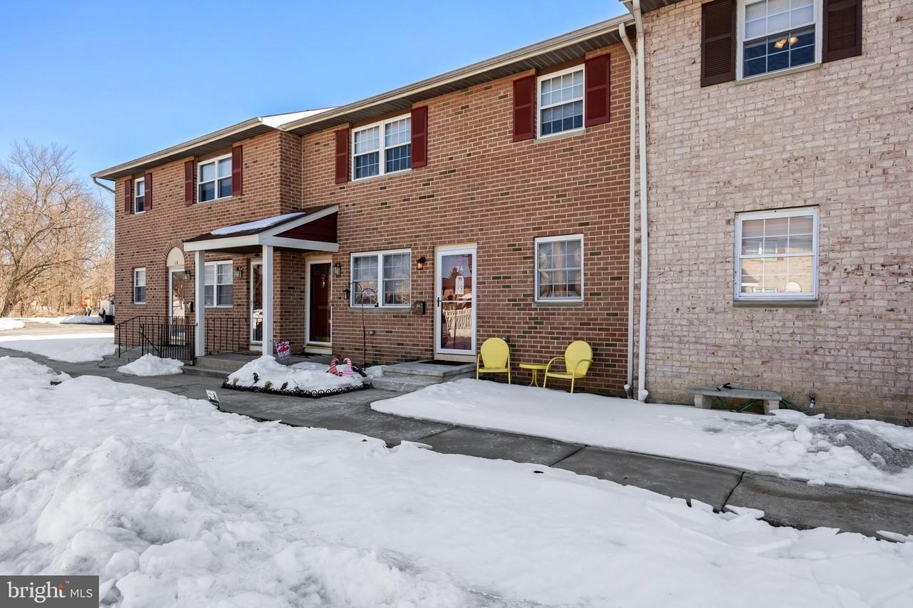 22 Eaves Mill Rd - Photo 3 of 20