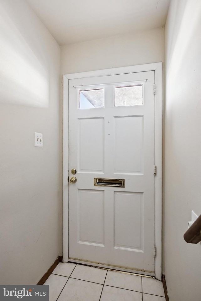 22 Eaves Mill Rd - Photo 5 of 20