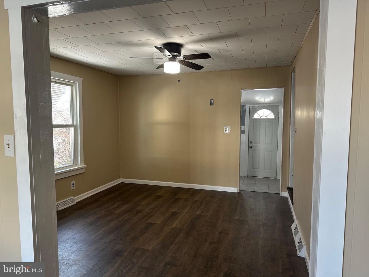 1012 North St - Photo 4 of 11