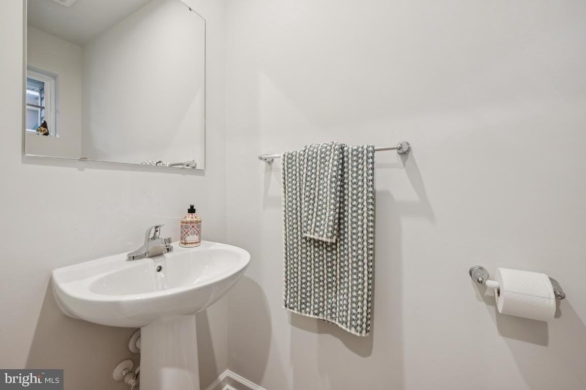 81 Southwind Dr - Photo 5 of 25