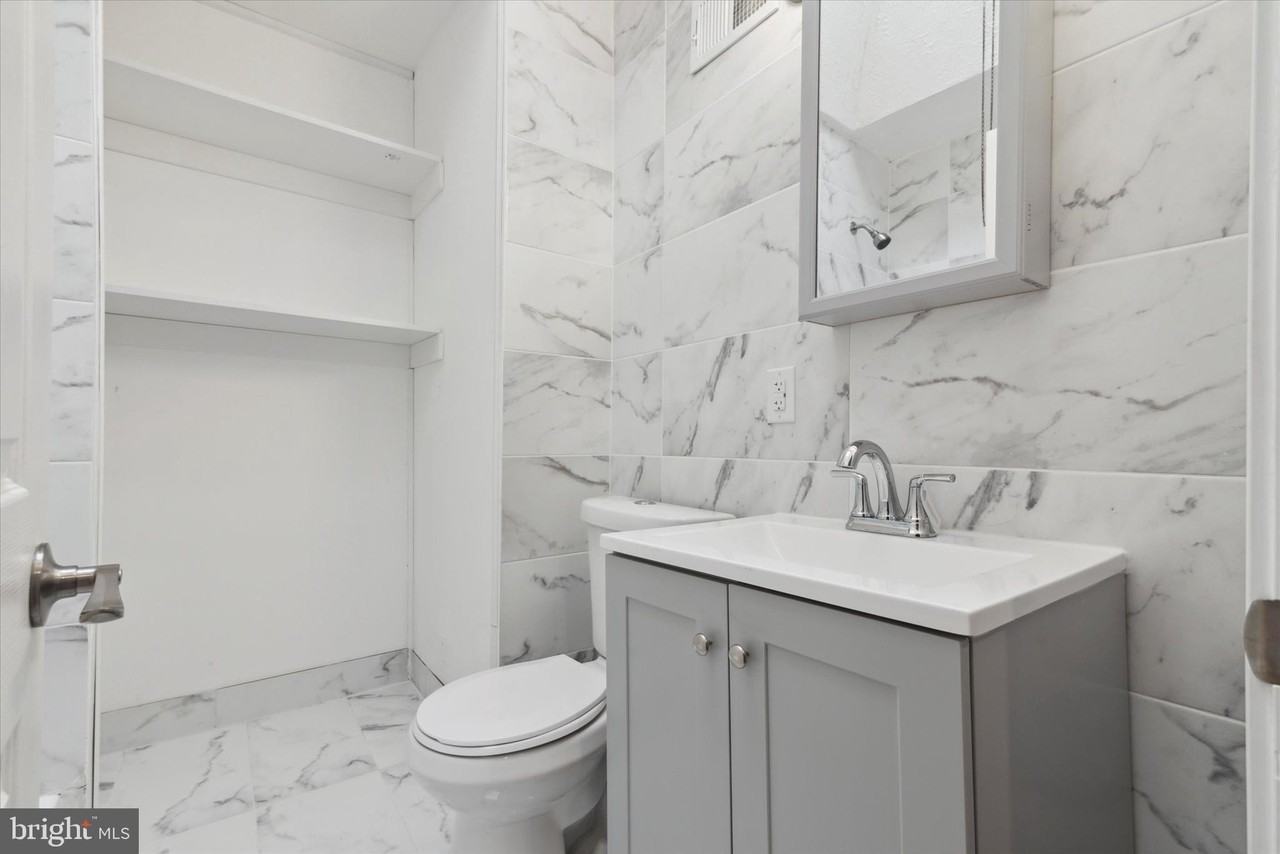 1974 73rd Ave - Photo 7 of 15