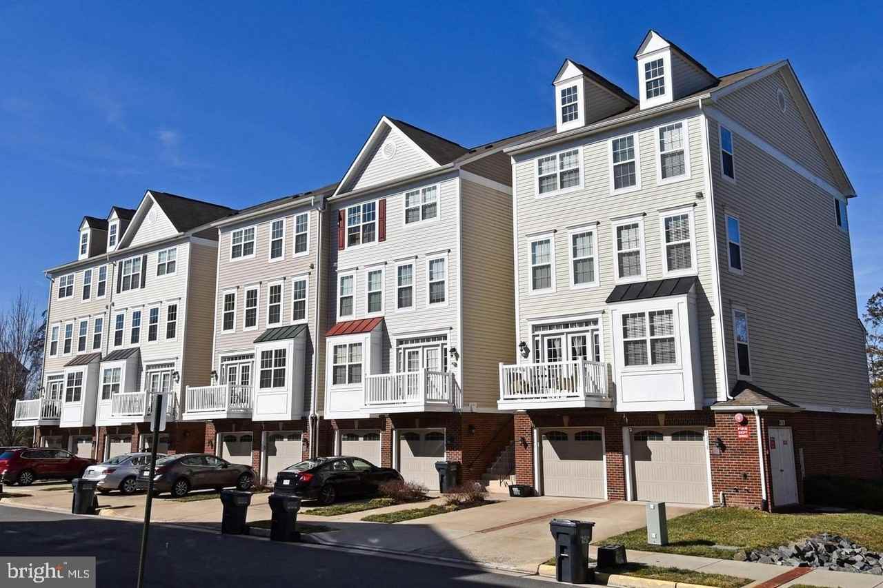 45740 Winding Branch Ter - Photo 2 of 31