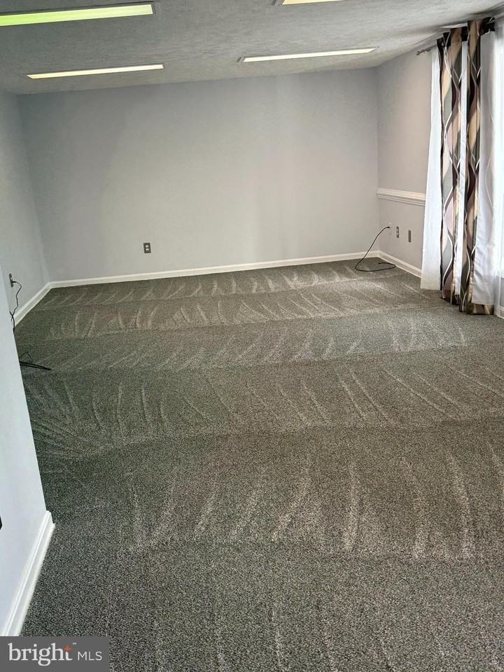 216 Stern Cv - Photo 6 of 9