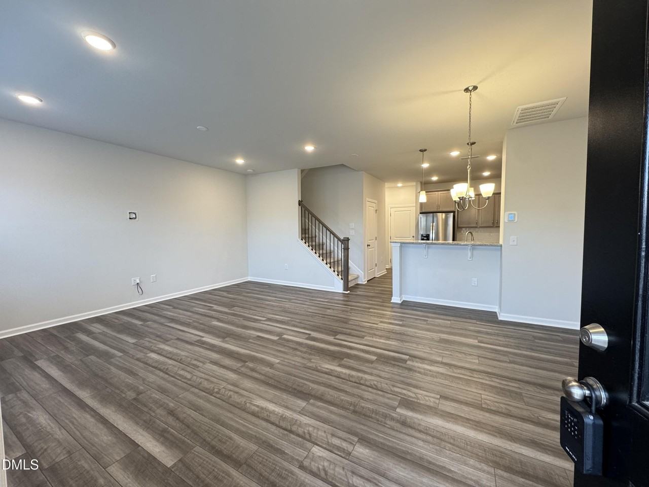 443 Parker Station Ave - Photo 2 of 16