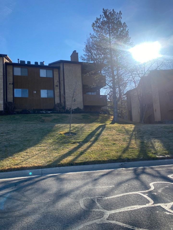 9152 S Jefferson Pl Unit 18 #18B