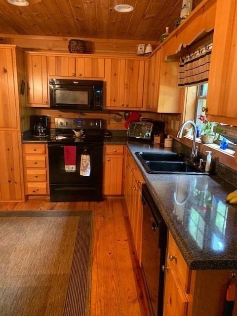 129 Player Ln - Photo 6 of 39