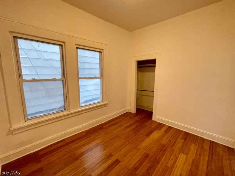 177 Beech St - Photo 4 of 6