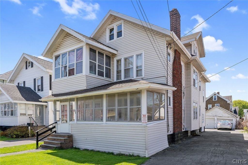 967 Wadsworth St - Photo 4 of 29