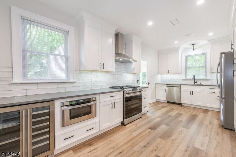 31 Oak Grove Rd - Photo 2 of 34