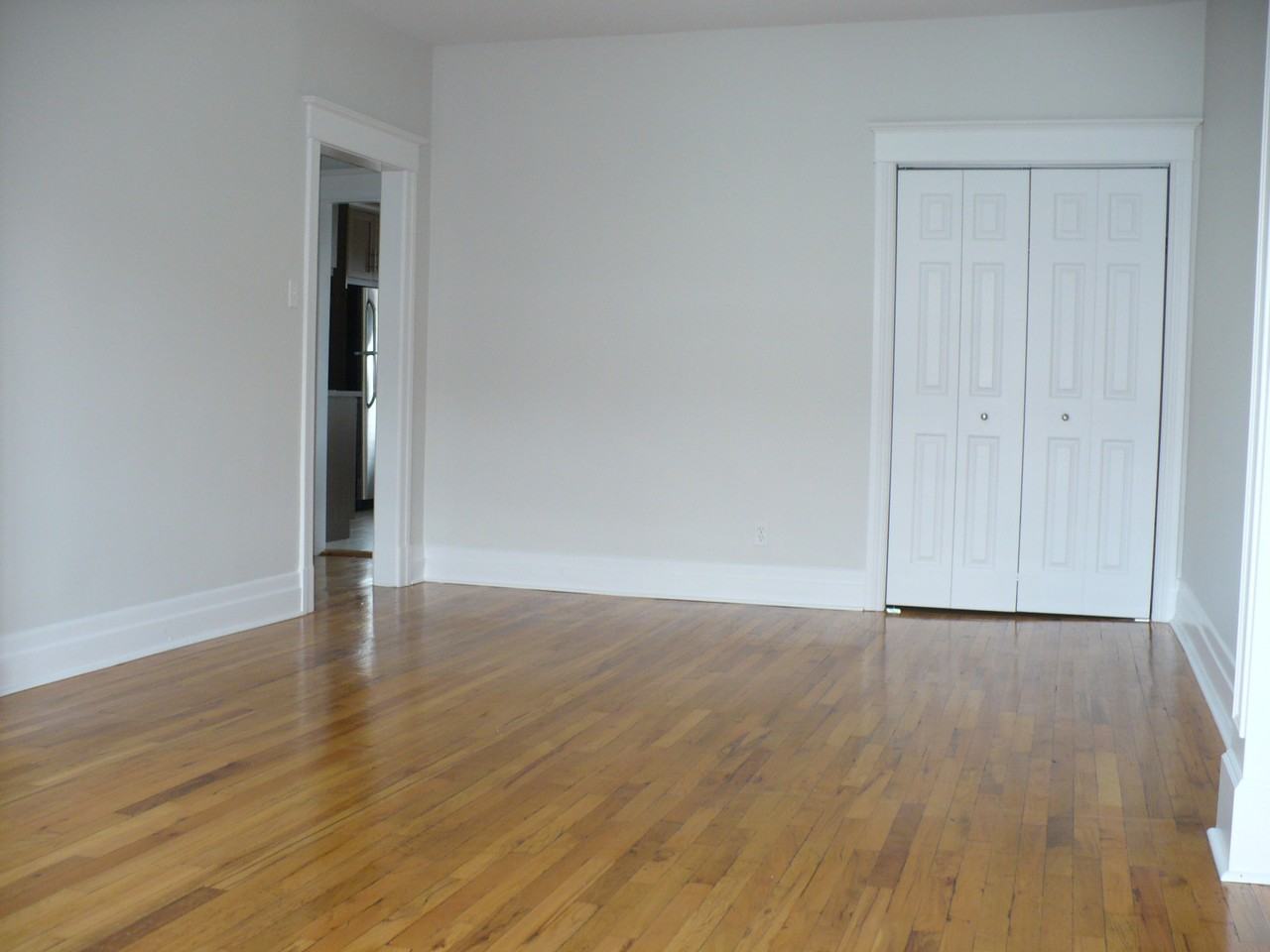 798 4e Avenue - Photo 7 of 7