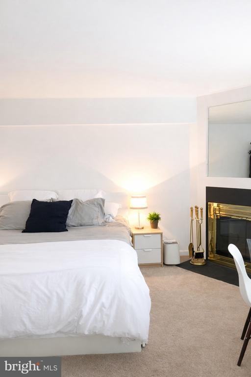 1704 Quietree Dr - Photo 7 of 20