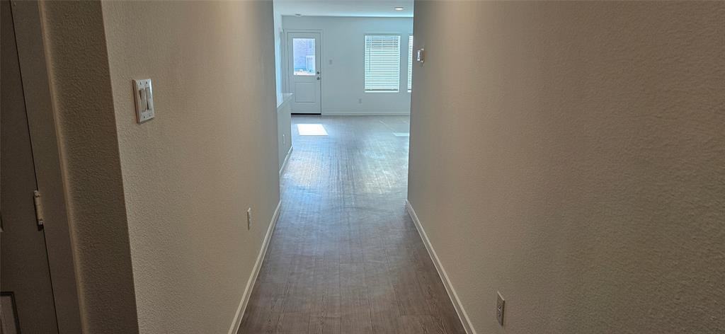 3107 Kleinbrook Way - Photo 5 of 40