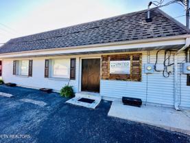 801 W Race St - Photo 1 of 1
