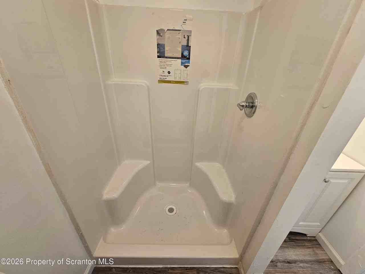 366 Salsburg St - Photo 5 of 15