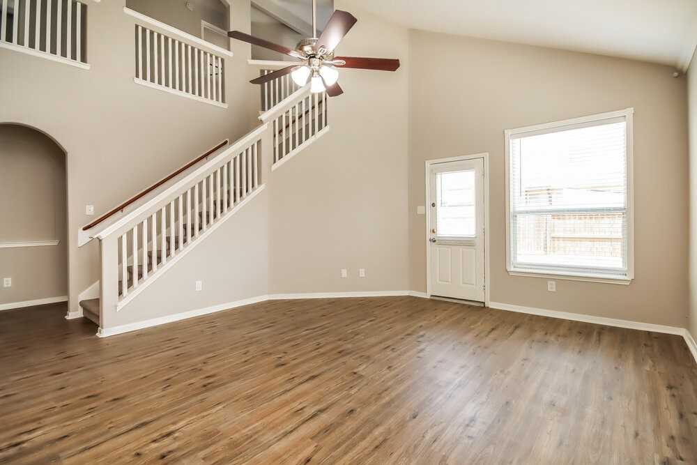 21114 Normand Meadows Ln - Photo 4 of 17