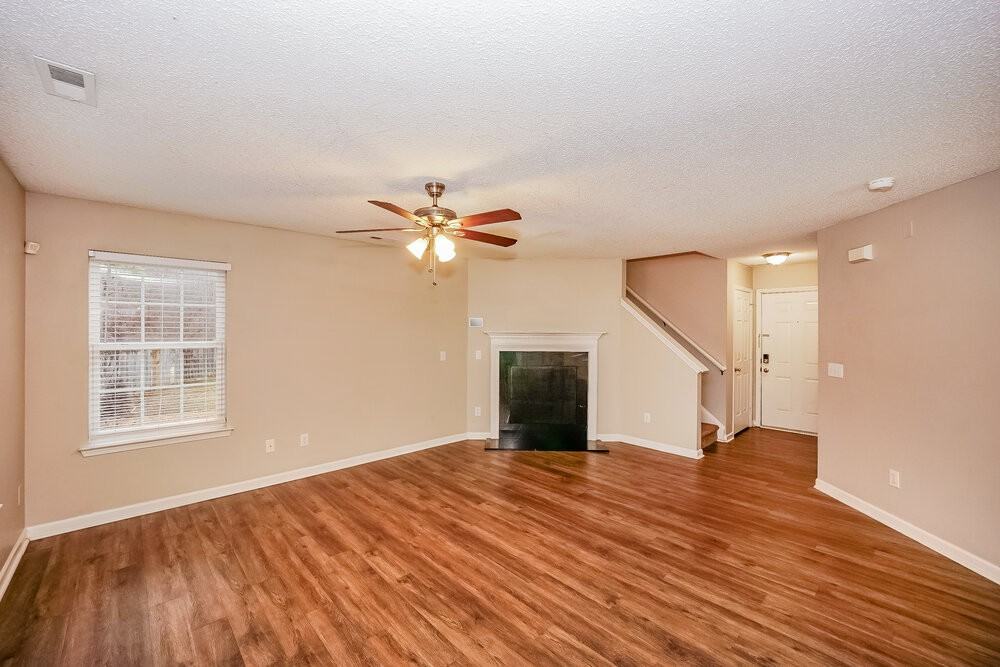 1912 Waters Trail Dr - Photo 7 of 17