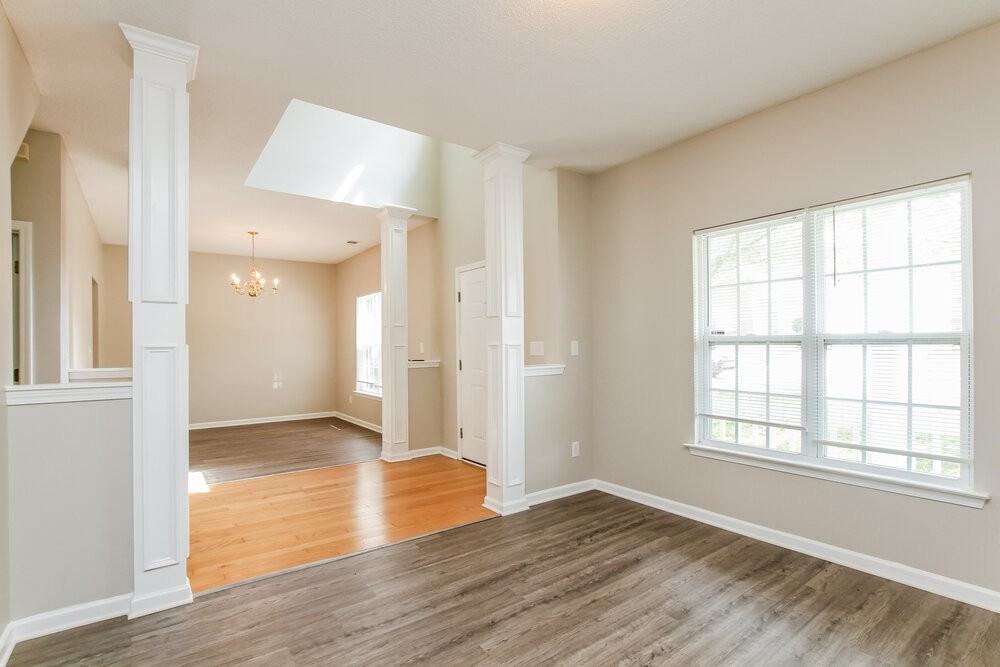 3431 Ann Franklin Ct - Photo 5 of 25