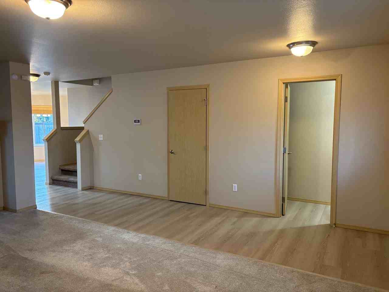 9903 197th Avenue East - Photo 4 of 28