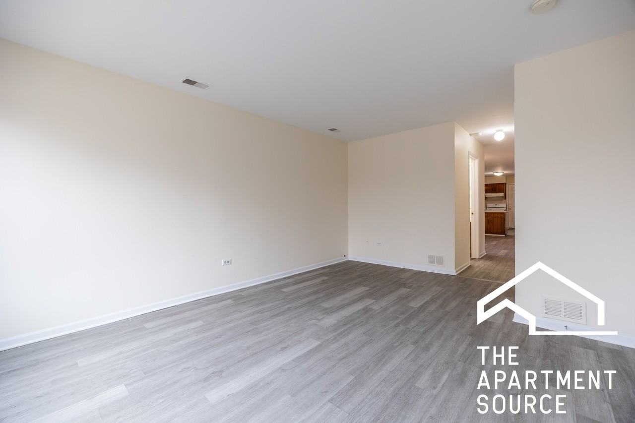 6323 W Fullerton Ave #3 - Photo 6 of 17