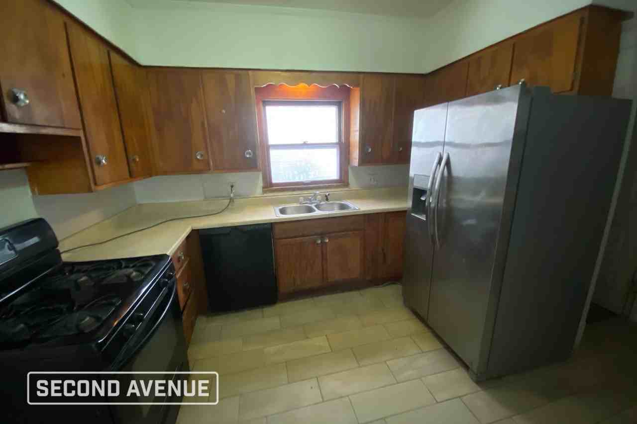 67 Helen Ave - Photo 6 of 18