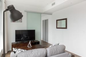 featured image of 199 Richmond St W