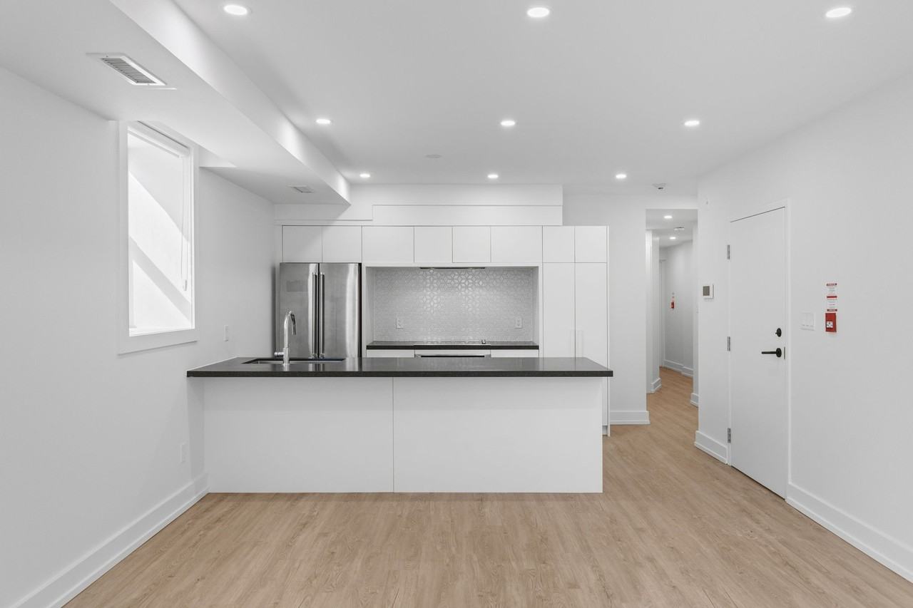 314 Lonsdale Road #1 - Photo 6 of 20