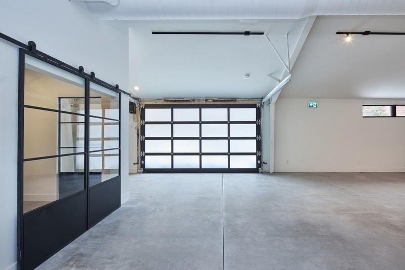 329 Catherine St #1 - Photo 4 of 14