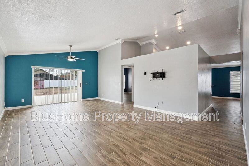 10316 Lecon Branch Ct - Photo 5 of 20