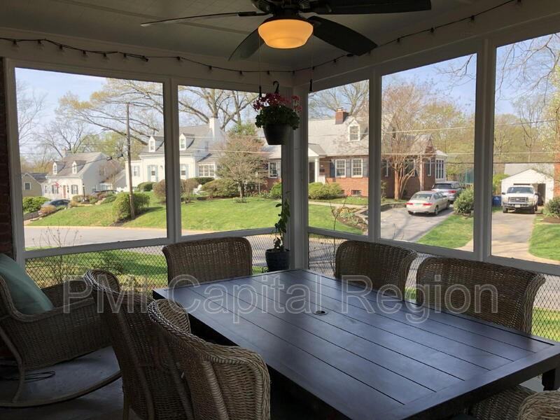 10305 Ridgemoor Dr - Photo 2 of 19