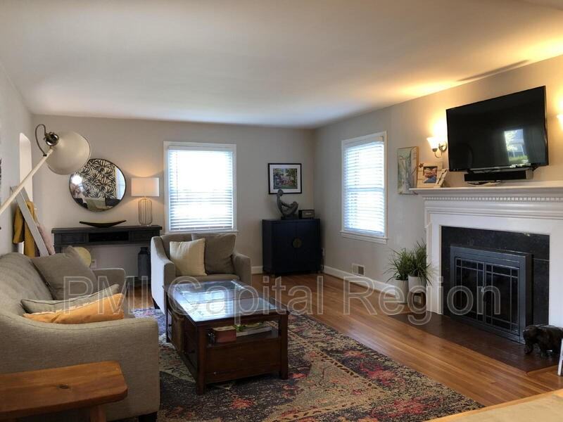 10305 Ridgemoor Dr - Photo 7 of 19