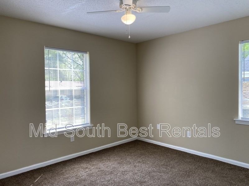 4467 Pine Ridge Cv - Photo 6 of 7