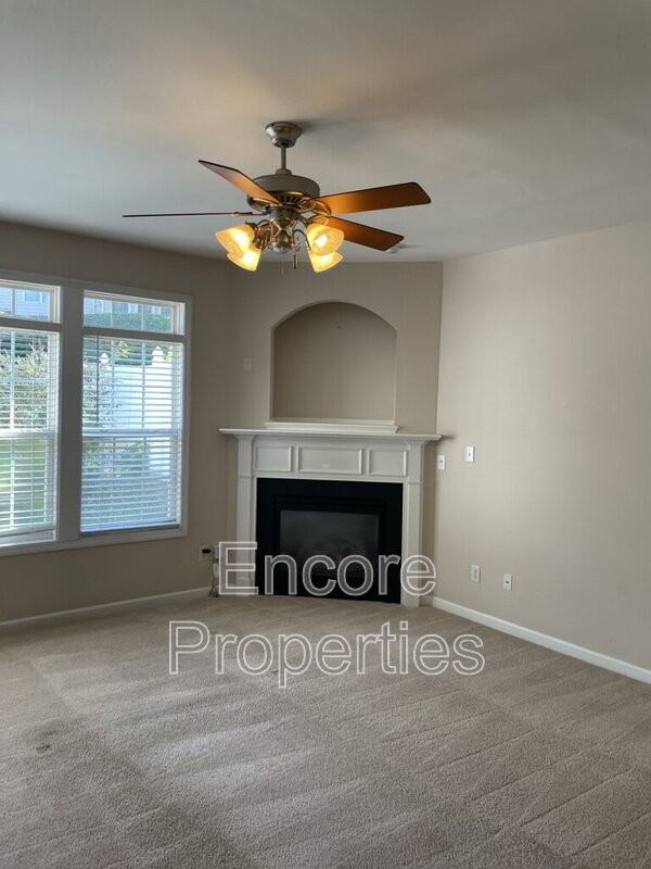 6824 Middleboro Dr - Photo 2 of 16