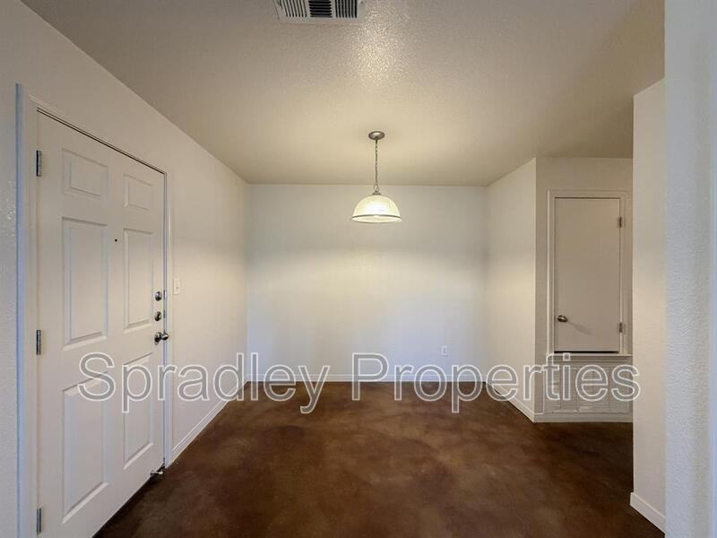 112B Andy Ln - Photo 5 of 17